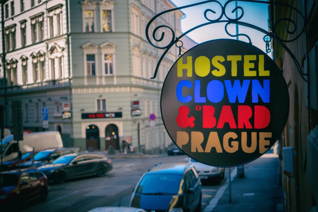 Clown And Bard Hostel Praga Exterior foto